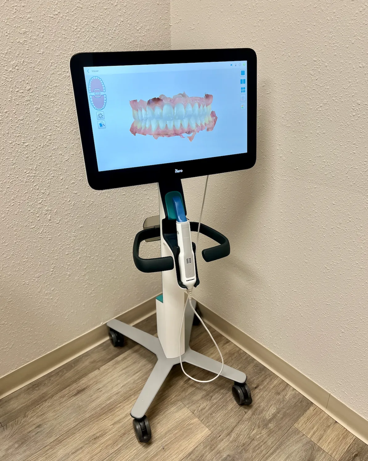 Picture of iTero Digital Scanning device.